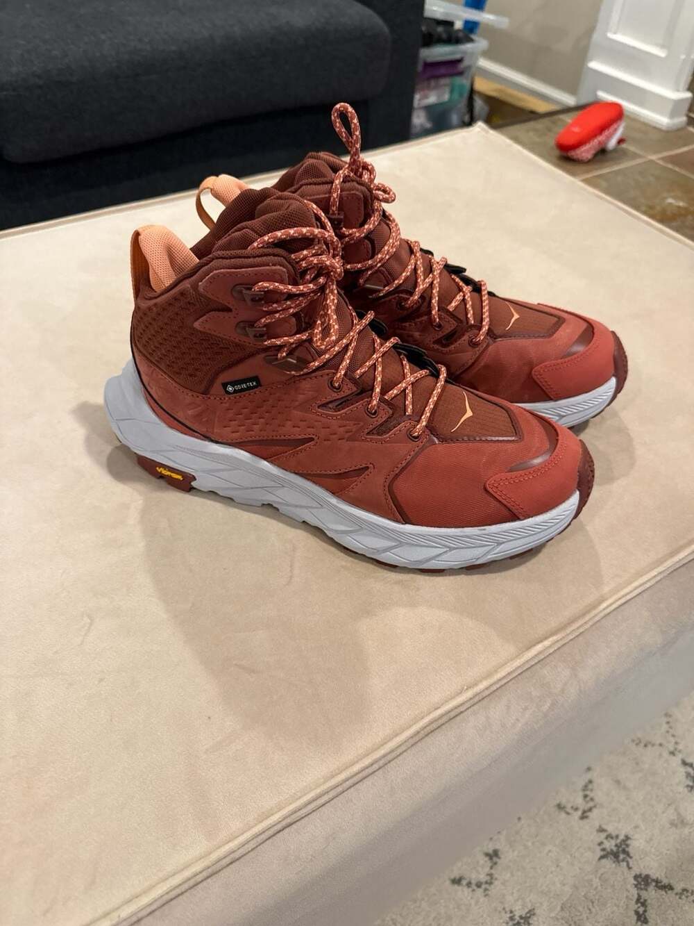 Hoka One One Women's Anacapa Mid GTX Gore-Tex Hiking Boots in Hot Sauce / Cherry